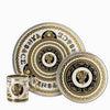 Image of Rosenthal VERSACE - Linea VIRTUS ALPHABET - Bicchiere con Manico Lettera V