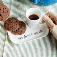 SIMPLE DAY - SET 2 TAZZE CAFFE' CON PIATTINI 4 PEZZI "OGNI GIORNO E' SPECIALE"